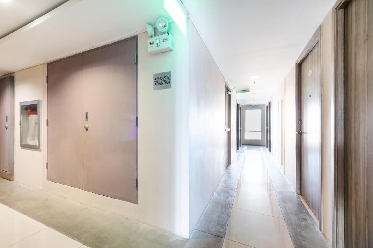 Oyo474厄班德卡大厦316号-尼扎米公寓式酒店 曼达卢永 外观 照片